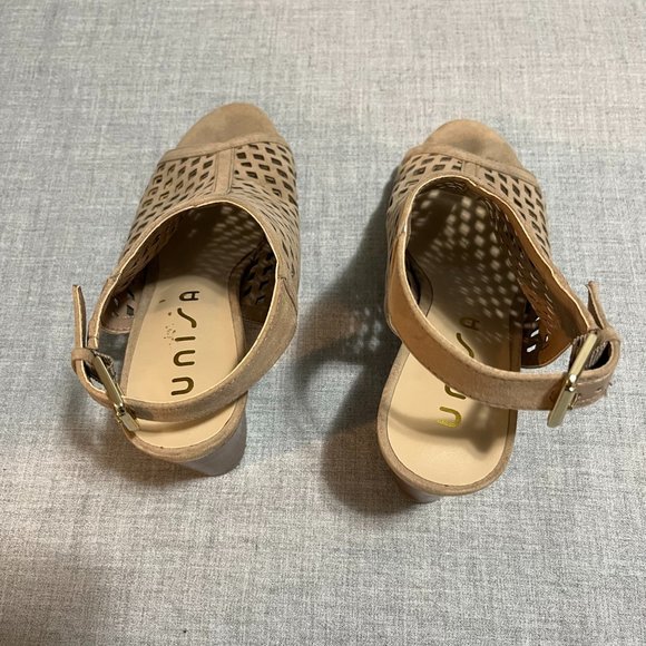 Unisa Peep toe mesh  sandalsSize 7.5 - Picture 3 of 6